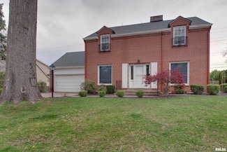 95 Woodlawn Rd, Quincy, IL 62301