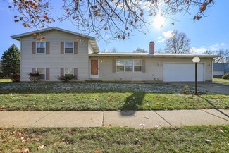 1407 Devonshire Dr, Champaign, IL 61821