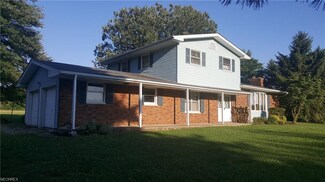 7145 Vandemark Rd, Lodi, OH 44254