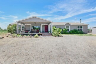 4275 Sand Hollow Rd, New Plymouth, ID 83655