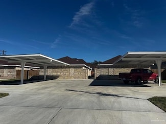 808 N Kentucky St, Alton, TX 78573