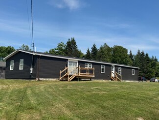 581 the Shore Rd, Castine, ME 04421