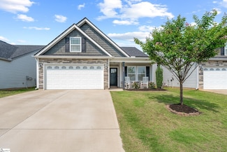 110 Mistwood Ln, Boiling Springs, SC 29316