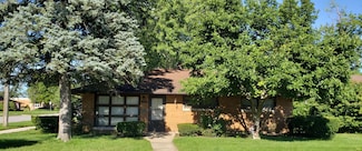 702 N Lindberg St, Griffith, IN 46319