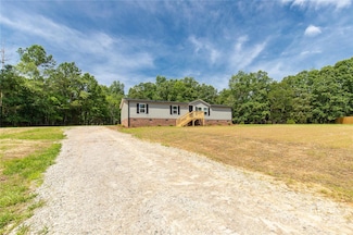 2007 Sugar Hill Rd, York, SC 29745