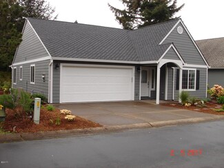 145 SW 61st St, Newport, OR 97366