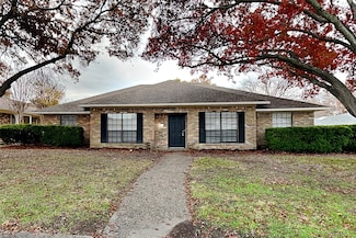 2800 Glen Forest Ln, Plano, TX 75023