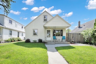 4654 S 47th St, Milwaukee, WI 53220