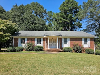 1016 Mark Dr, Shelby, NC 28152