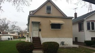 2004 S 14th Ave, Broadview, IL 60155