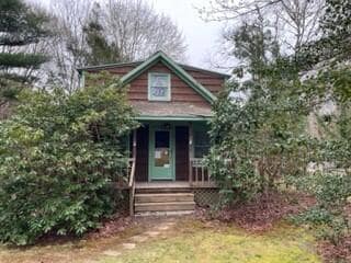 365 Sandwich Rd, East Falmouth, MA 02536