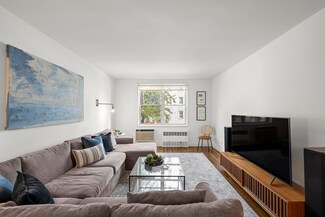 100 W 12th St Unit 2D, New York, NY 10011