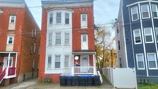 108 Winnikee Ave, Poughkeepsie, NY 12601