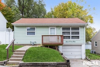 723 Oak St, Davenport, IA 52804