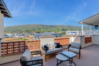 1433 Hansen Ln, San Luis Obispo, CA 93401