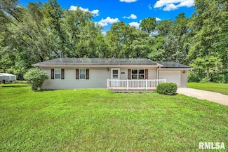 213 Lee St, North Pekin, IL 61554