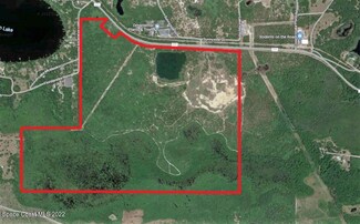 960 Cr 20a, Hawthorne, FL 32640