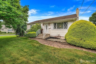 36 Brookhill Ave, Edison, NJ 08817