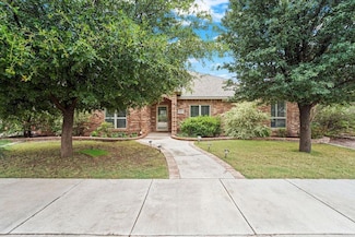 5913 Sabine Dr, Midland, TX 79707