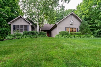 173 N Ridge Run, Manchester Center, VT 05255