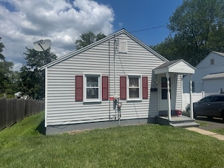 101 Seymour St, Windsor, CT 06095