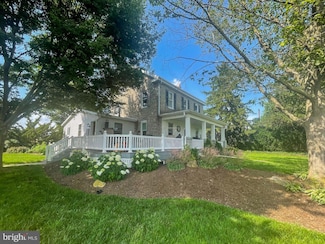 2601 Stumptown Rd, Bird In Hand, PA 17505