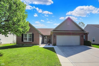 1649 Woodfield Dr, Greenwood, IN 46143