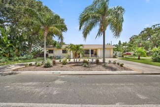 2601 64th Way N, Saint Petersburg, FL 33710