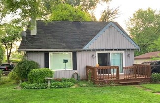 36721 N Iola Ave, Ingleside, IL 60041