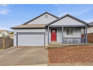 821 E Henry Rd, Newberg, OR 97132