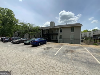 607 Park Ridge Cir, Marietta, GA 30068