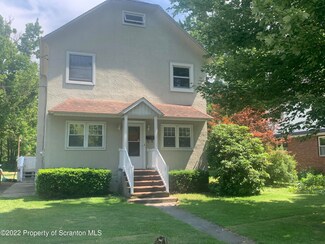 131 Erie St, Carbondale, PA 18407