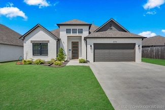 10714 S 281st Ave E, Coweta, OK 74429