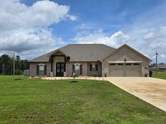 280 Abbey Rd, Caledonia, MS 39740