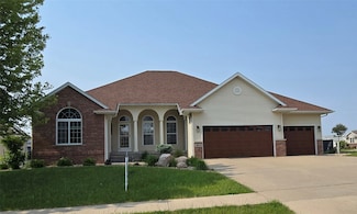 4315 Snowgoose Dr, Marion, IA 52302