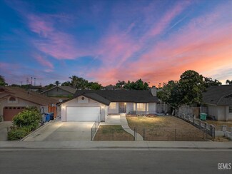 2221 5th Place, Delano, CA 93215