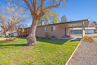 2507 Hawkins St, Klamath Falls, OR 97601