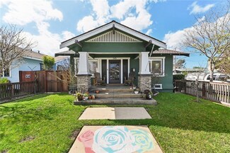 545 Rose Ave, Long Beach, CA 90802