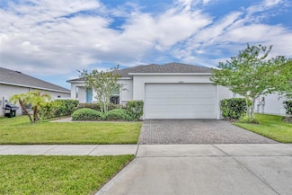 14325 Hidden Ct, Clermont, FL 34711