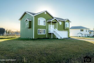 11670 E Annie Ln, Palmer, AK 99645
