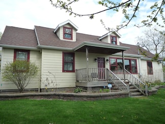4 Firehouse Ln, Plattsburgh, NY 12901