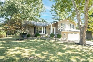 12 Pyrenees Dr, Lake Saint Louis, MO 63367