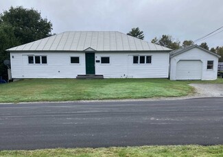 41 Hamilton Place Extension, Richford, VT 05476