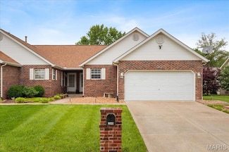 2249 Glenfield Dr, Belleville, IL 62221