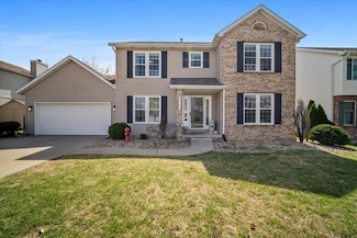 3103 Ridge Crest Dr, Bloomington, IL 61704