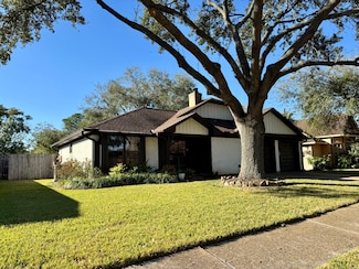 3313 Park Shadow Ln, Deer Park, TX 77536