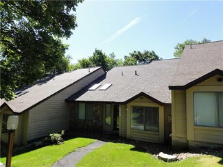 1718 Snowfield Run, Hidden Valley, PA 15502