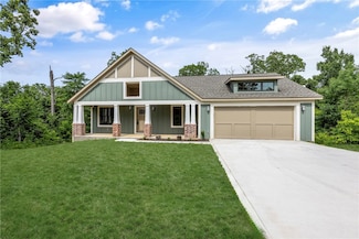 12 Florence Ln, Bella Vista, AR 72715