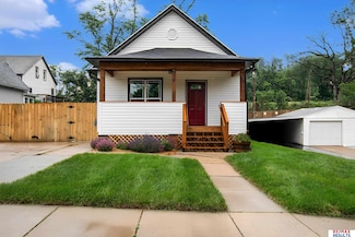 516 Cedar St, Omaha, NE 68108