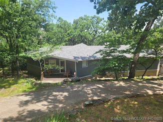 1416 Robin Hood Rd, Eufaula, OK 74432